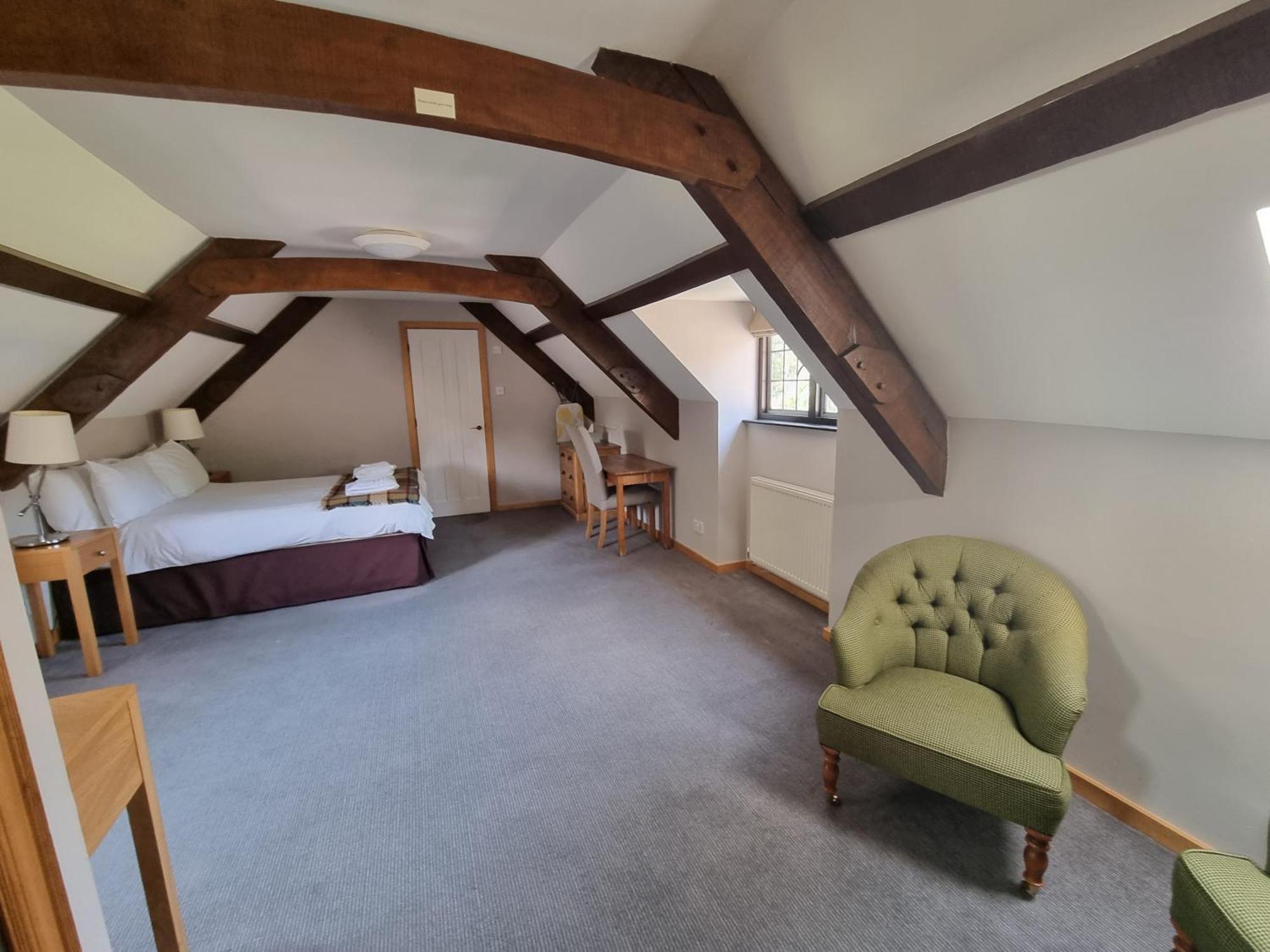 Dartington Hall Totnes Room photo